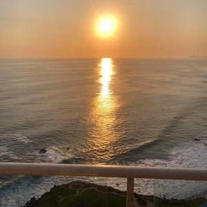 Meet your Posher, Roxana